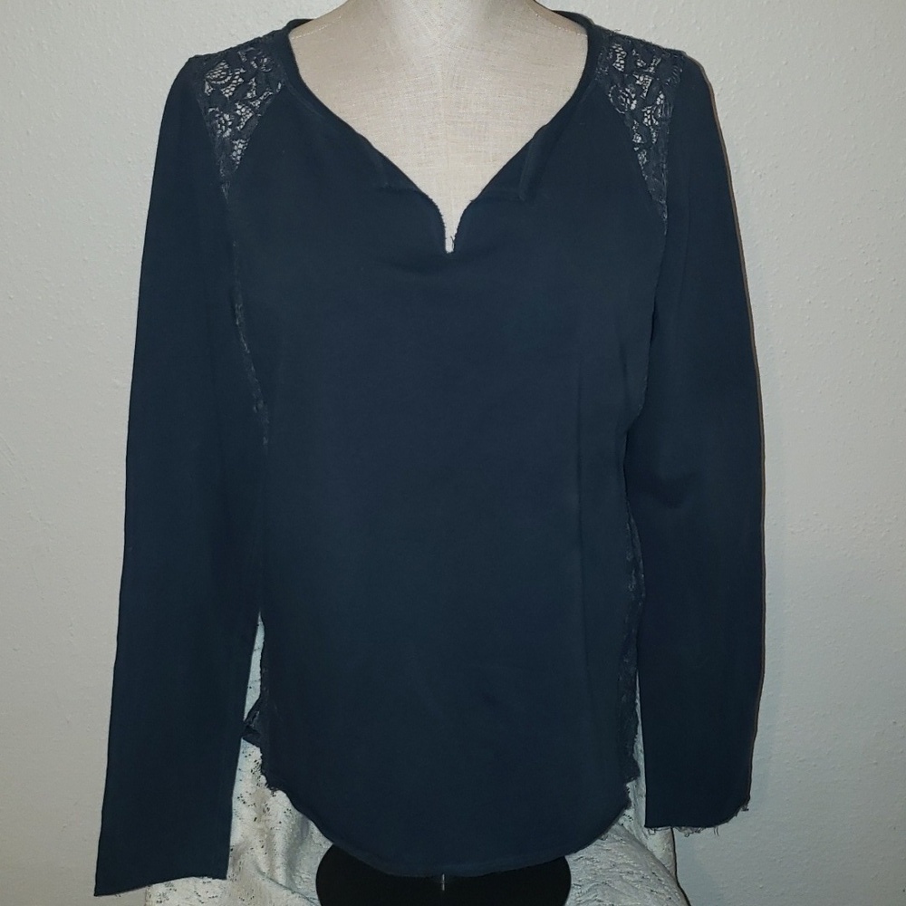 KENSIE V-Neck Back Lace Trim Long Sleeve Pullover